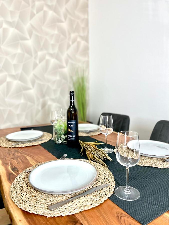 Central Comfy Apartment - Self Check-In Грац Екстер'єр фото