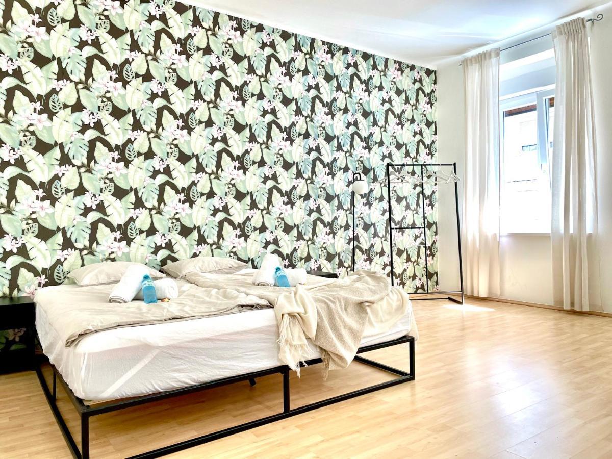 Central Comfy Apartment - Self Check-In Грац Екстер'єр фото