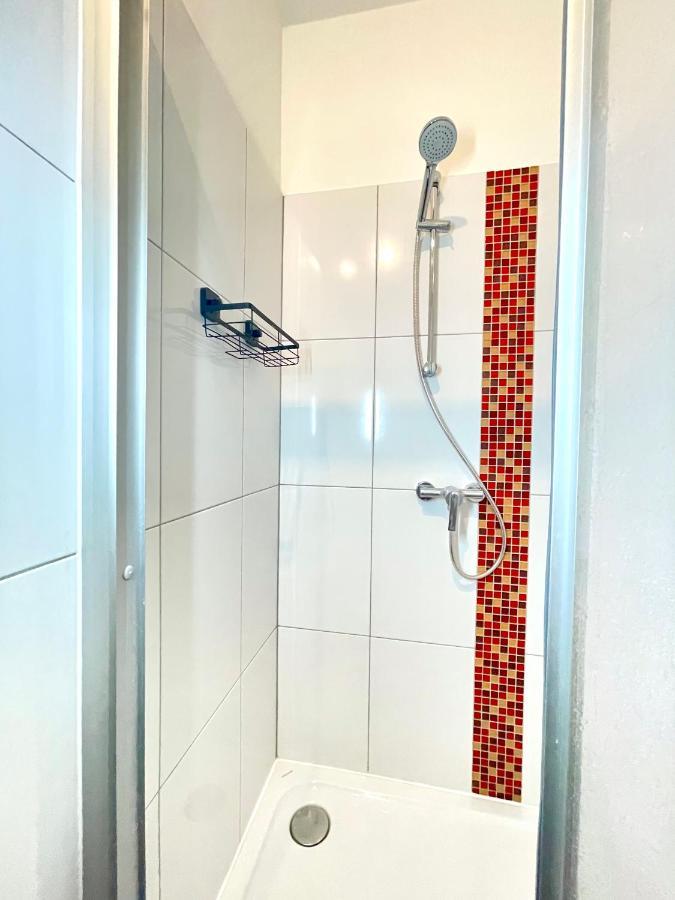 Central Comfy Apartment - Self Check-In Грац Екстер'єр фото